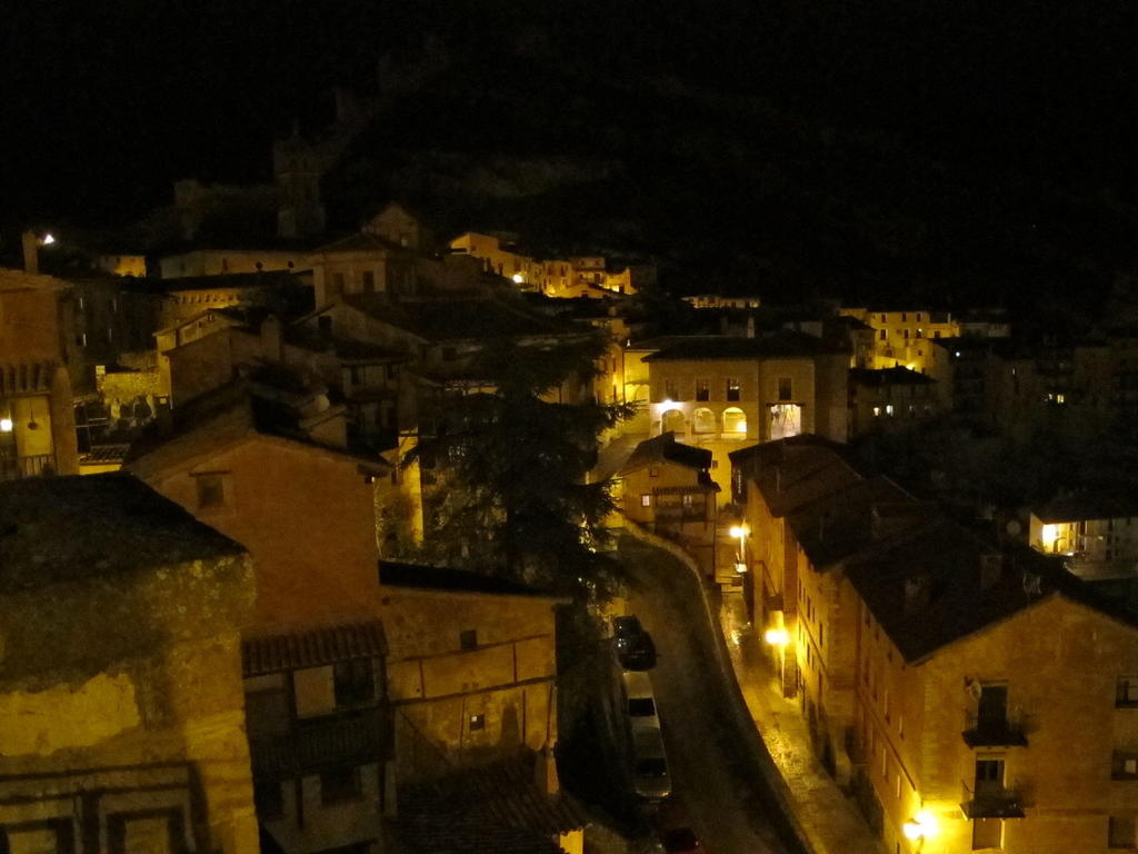 Los Palacios Albarracín エクステリア 写真